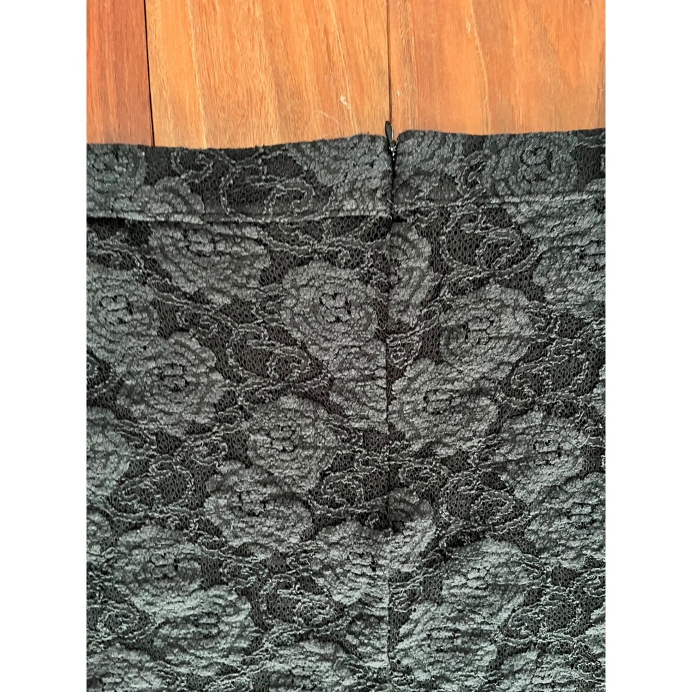 NWT Maeve Anthropologie Gray Lace Rosette Pencil Skirt Size Large - Picture 6 of 7